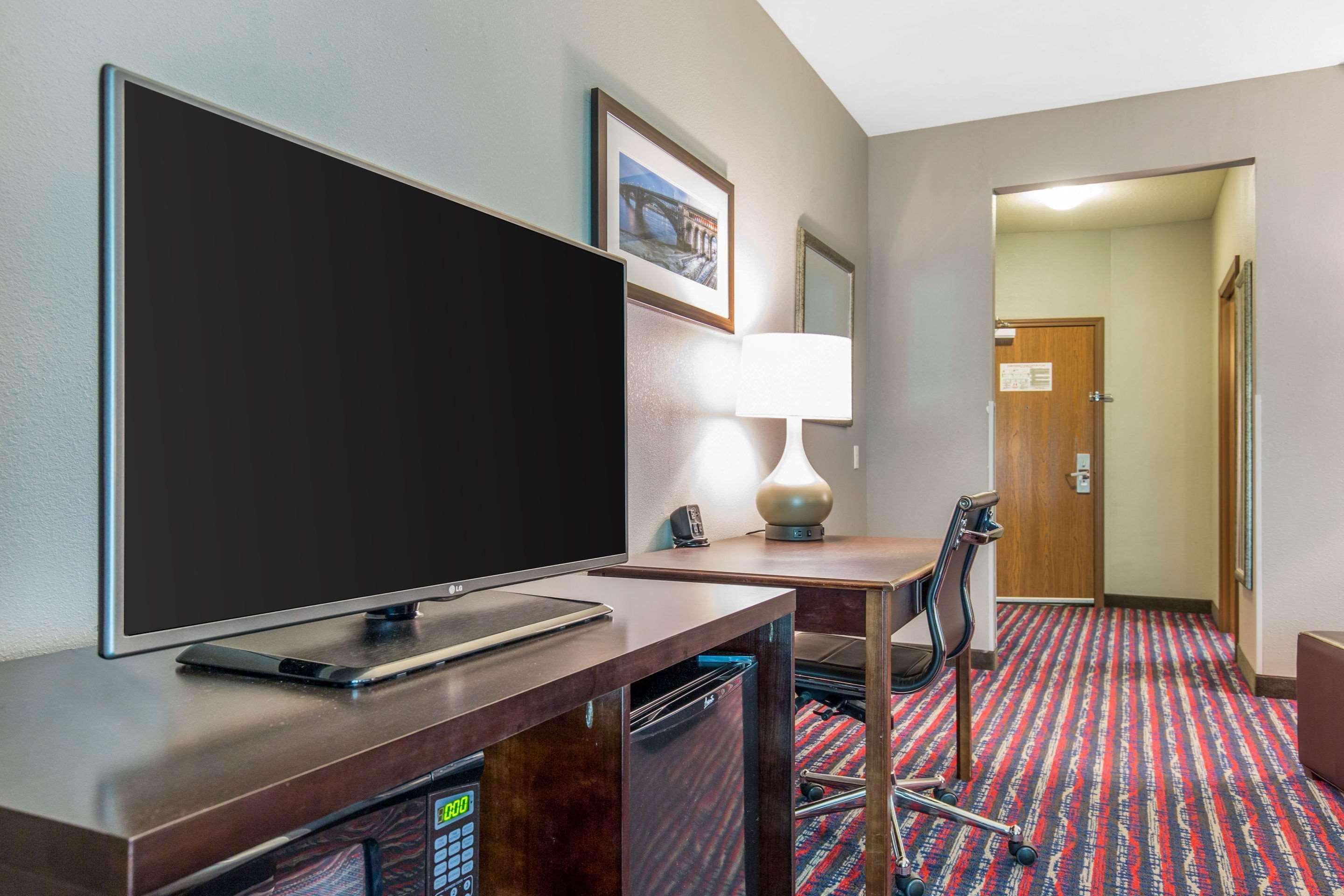 Comfort Suites Fairview Heights Exterior foto